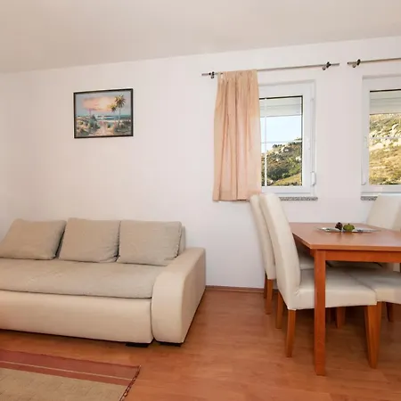 Apartments Simovic Tucepi Exterior photo