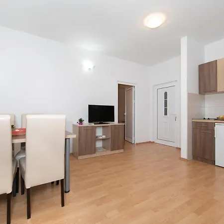 Apartments Simovic Tucepi Exterior photo
