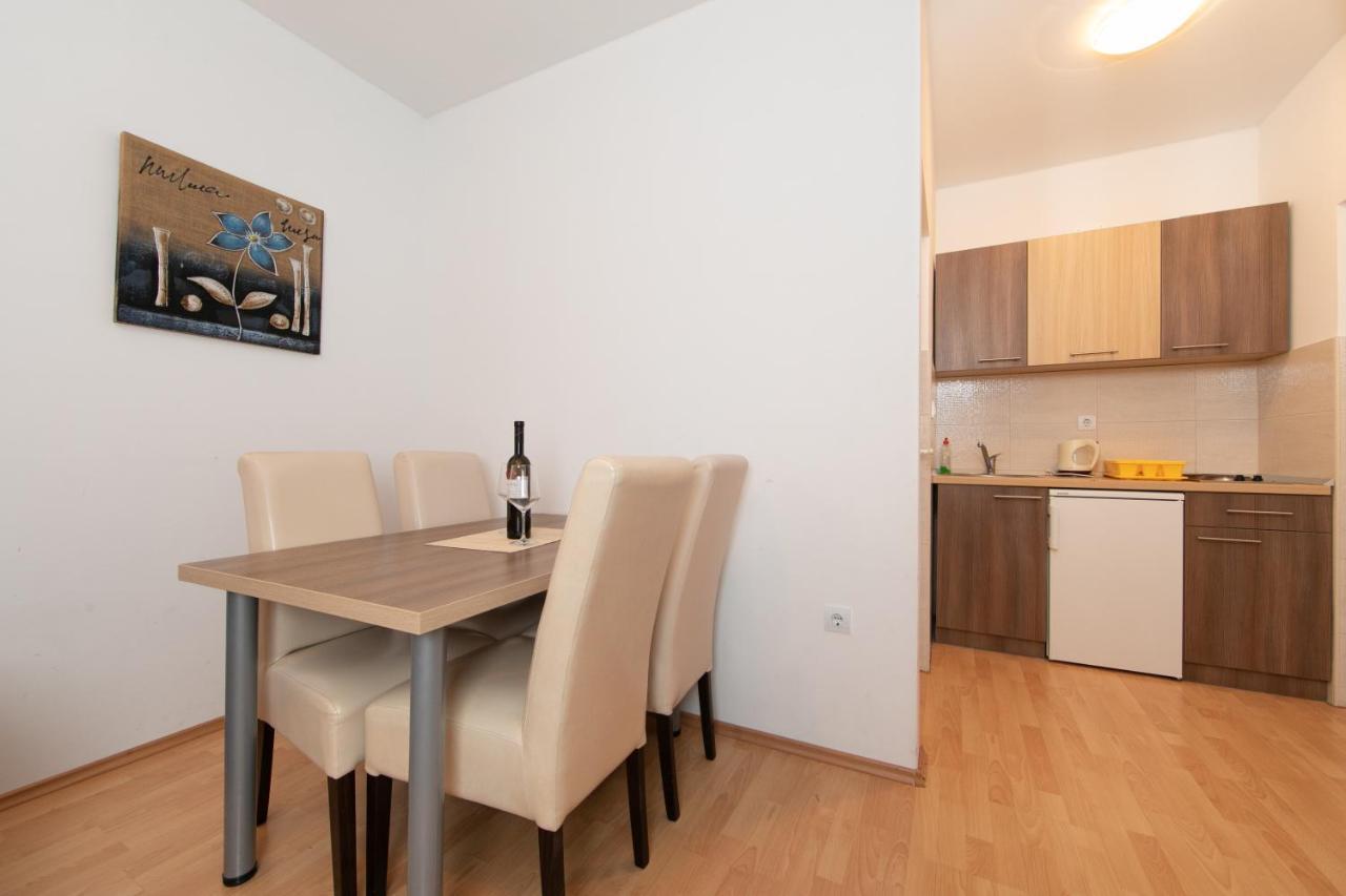 Simovic Apartment